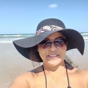 Meet your Posher, Luz